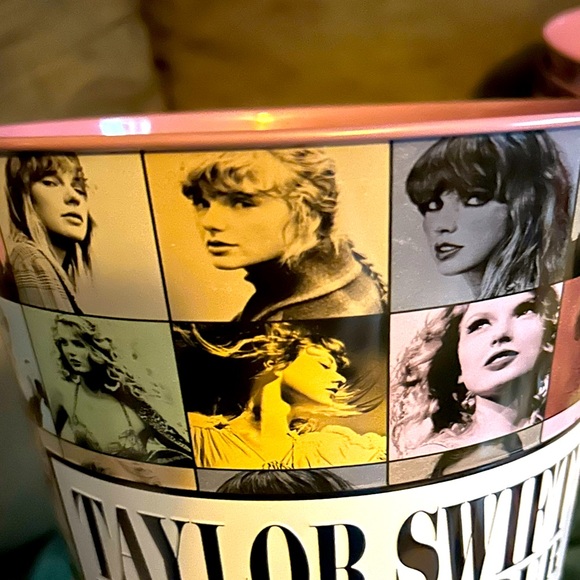 Taylor Swift Eras tour Popcorn tin - Picture 3 of 3